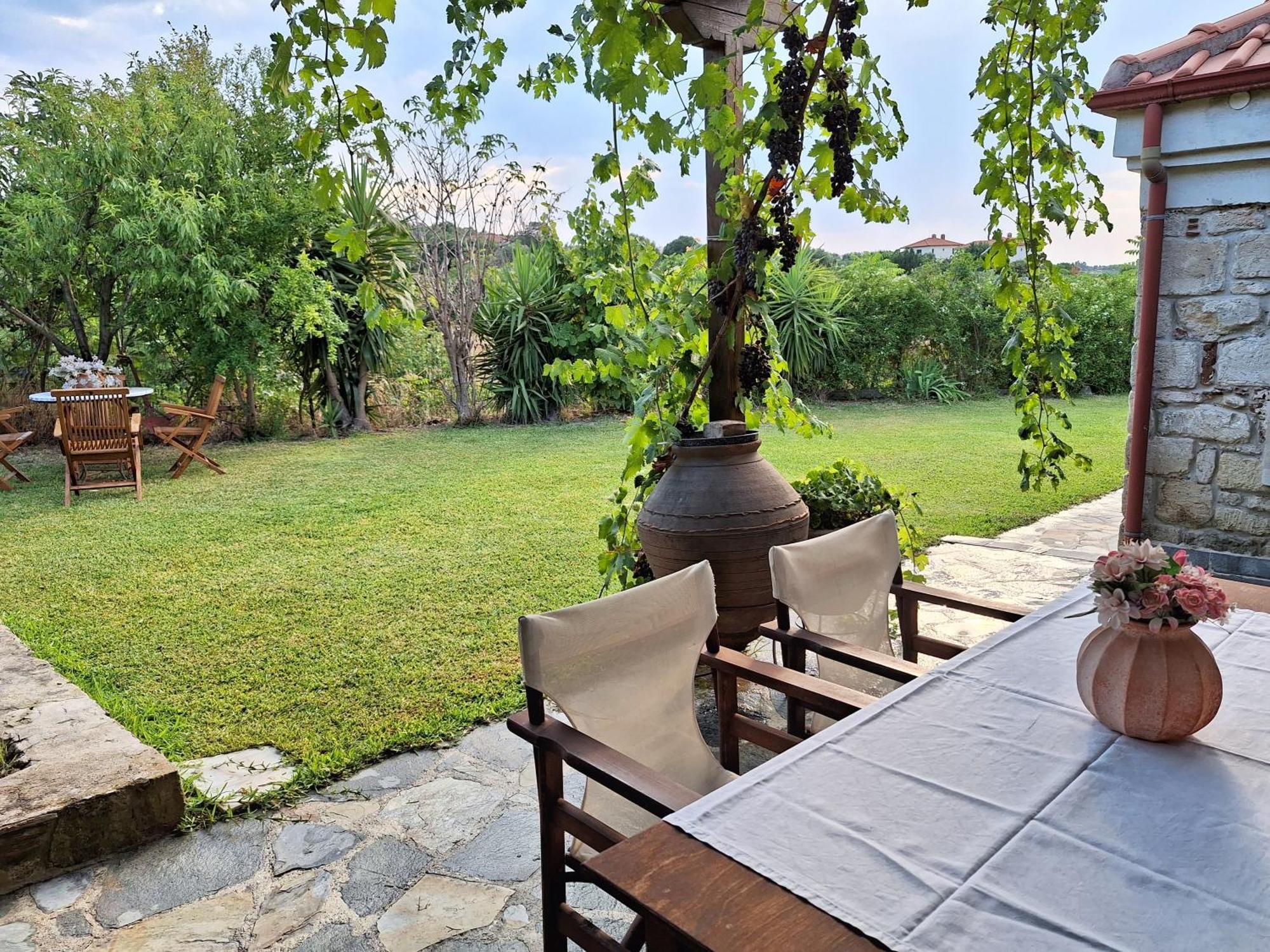 Villa Garden House Kristi Possidi Esterno foto